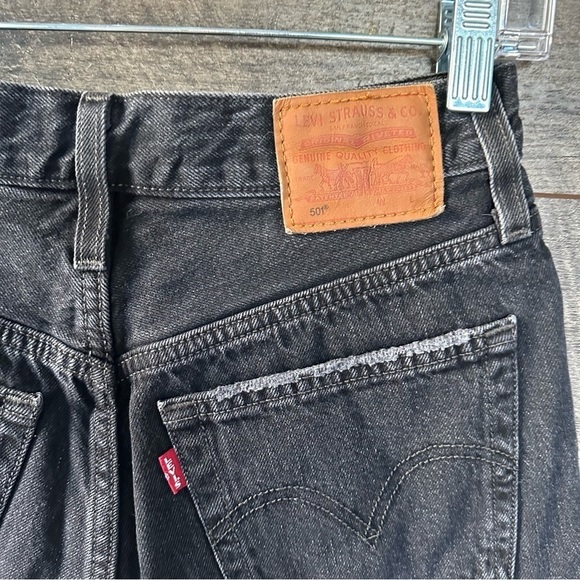 Levi's 501 High-rise Wise Up Black Jean Shorts - Picture 7 of 9